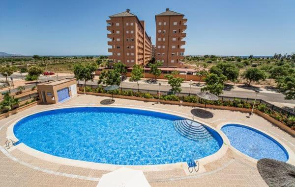 Apartamento Equipado En La Playa Torre La Sal Кабанес Экстерьер фото